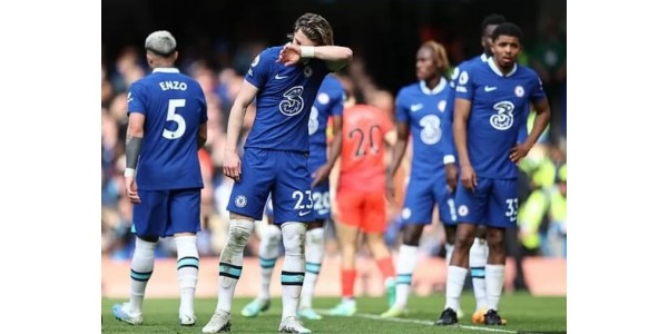 La séquence de cinq défaites consécutives de Chelsea toutes compétitions confondues La séquence de cinq défaites consécutives de Chelsea toutes compétitions confondues