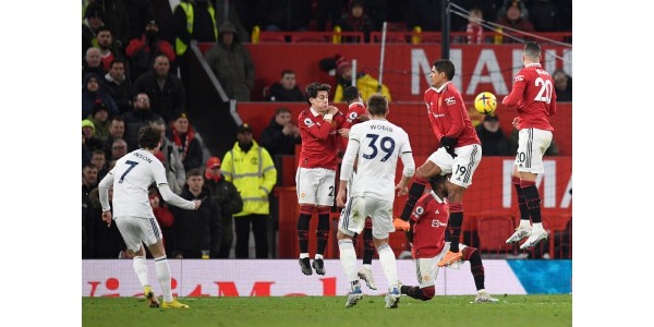Manchester United a fait match nul 2-2 à domicile avec Leeds United, Rashford a marqué 1 but Manchester United a fait match nul 2-2 à domicile avec Leeds United, Rashford a marqué 1 but