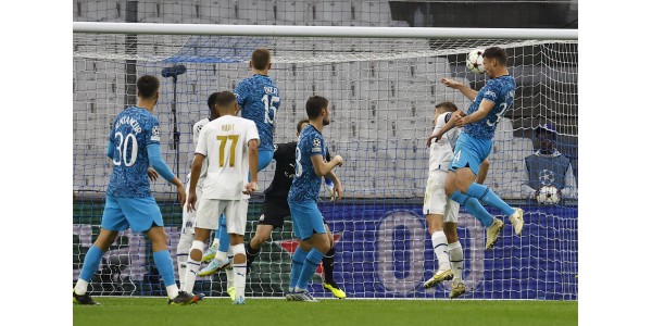 Tottenham a renversé Marseille 2-1, dominant le groupe pour se qualifier parmi les 16 de finale